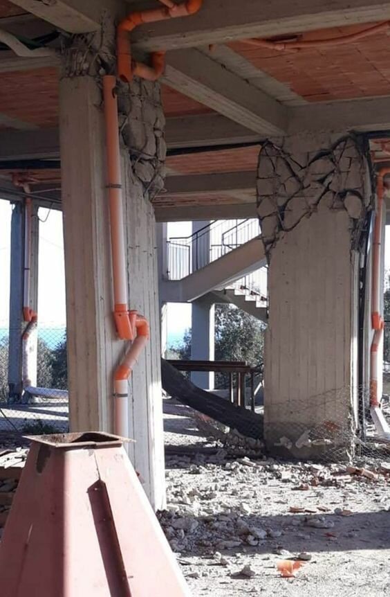 Пожалуйста, будьте осторожны при покупке жилья в новостройке кто так строит, новостройки, руки их жопы, страшное дело, стройка