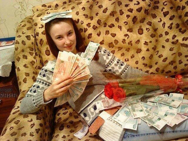 11. Да, с деньгами у них все в полном порядке 11. Да, с деньгами у них все в полном порядке девушки, деревня, красота, прикол, село, селянки, смех, юмор